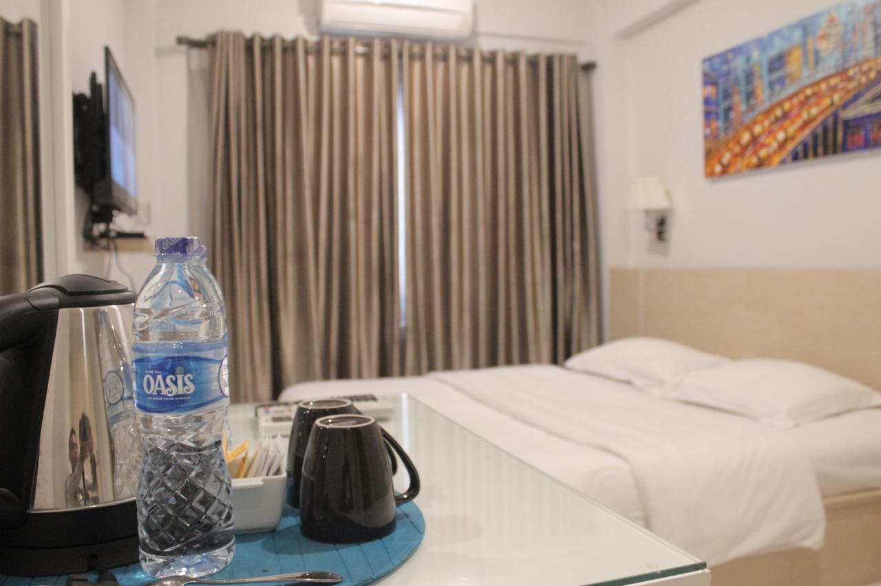 Myrooms Bekasi Eksteriør bilde
