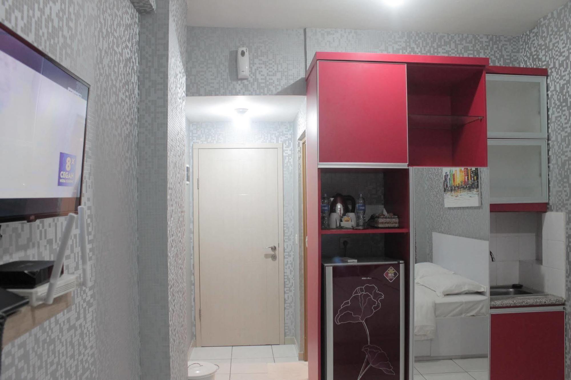 Myrooms Bekasi Eksteriør bilde
